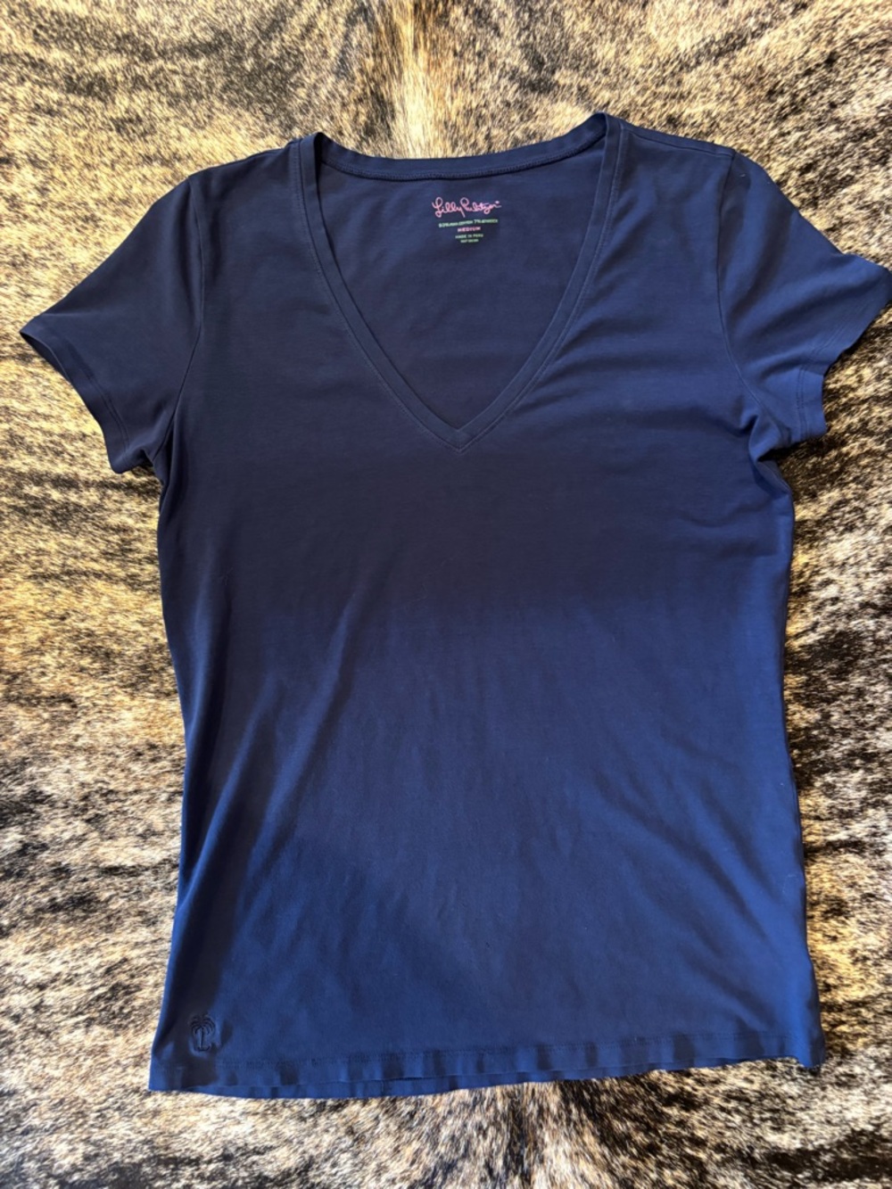 Women’s Lily Pulitzer Meredith Tee, True Navy, Size Medium, Pima Cotton - Picture 11 of 15